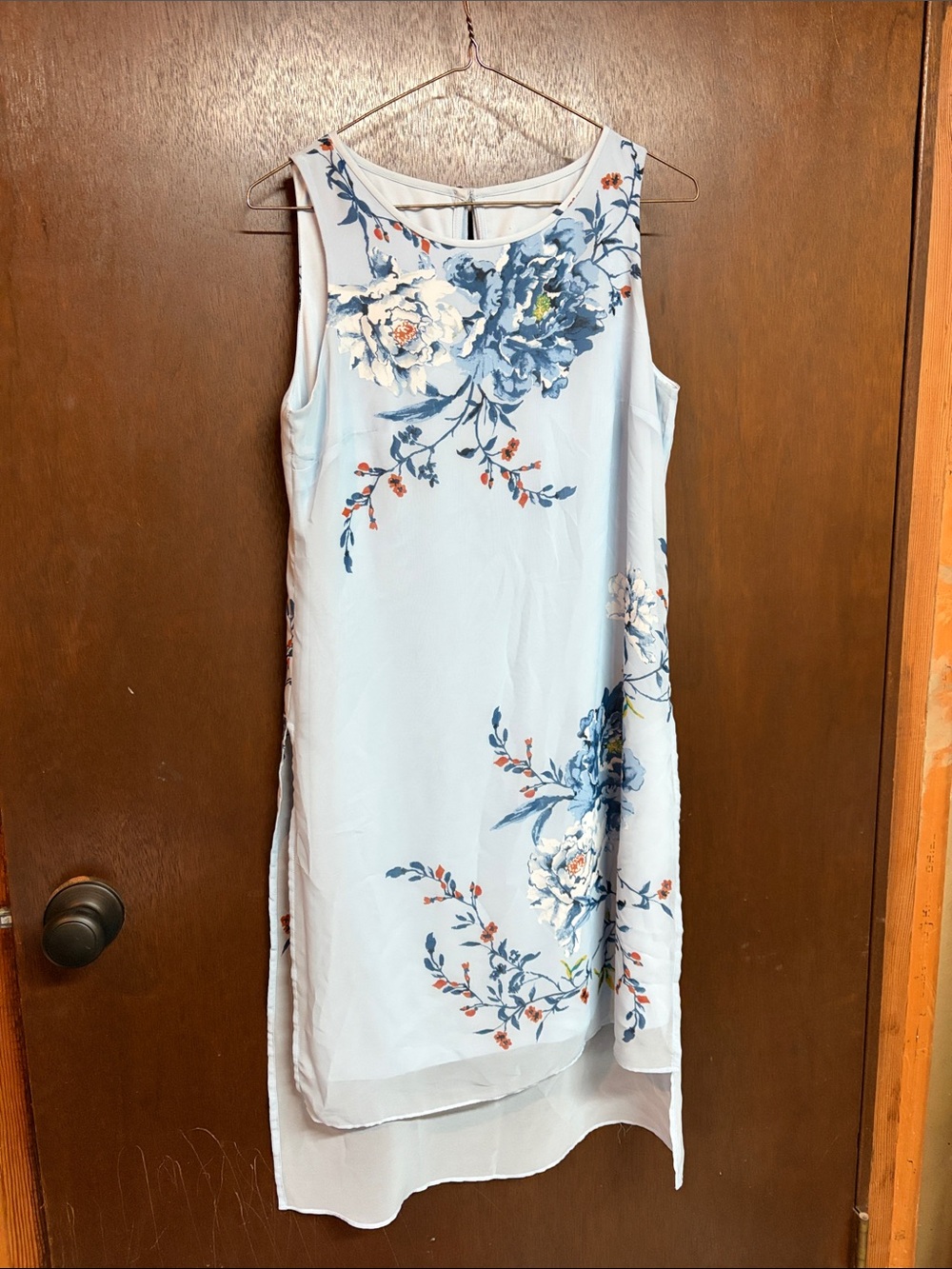 White House Black Market Light Blue Floral Sleeveless Shift Dress